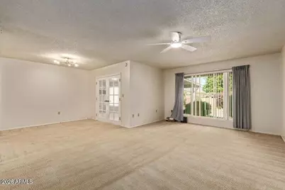 10034 W Concord Avenue, Sun City, AZ 85351 - Photo 10
