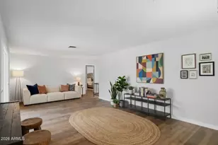 2949 W Cactus Wren Dr, Phoenix, AZ 85051 - Photo 2