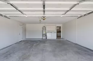 2949 W Cactus Wren Dr, Phoenix, AZ 85051 - Photo 32