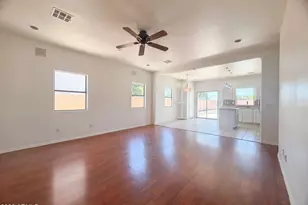 40282 N PRZEWALSKI St, San Tan Valley, AZ 85140 - Photo 8
