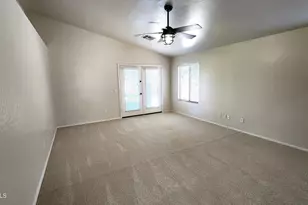 3566 S Seton Ave, Gilbert, AZ 85297 - Photo 10