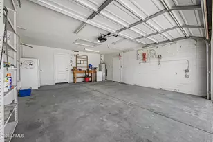 639 W Strahan Dr, Tempe, AZ 85283 - Photo 34