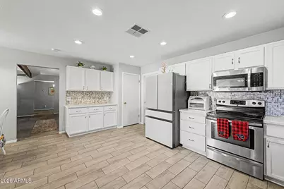 16463 N 60th Avenue, Glendale, AZ 85306 - Photo 6