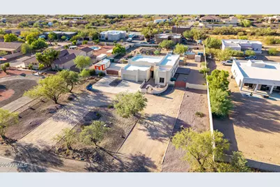 1120 E Circle Mountain Road, New River, AZ 85087 - Photo 42