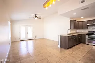 3131 W Donald Dr, Phoenix, AZ 85027 - Photo 6