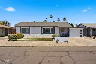 1908 E Pinchot Avenue, Phoenix, AZ 85016 - Photo 1
