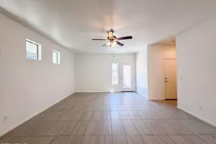 1826 W Pollack St, Phoenix, AZ 85041 - Photo 10