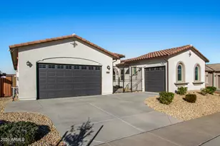 19038 W Cameron Dr, Surprise, AZ 85388 - Photo 4