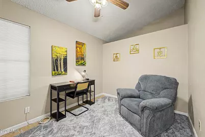 10405 N 65th Drive, Glendale, AZ 85302 - Photo 22