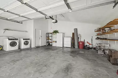 10405 N 65th Drive, Glendale, AZ 85302 - Photo 30
