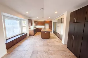 6115 W Port Au Prince Ln, Glendale, AZ 85306 - Photo 2