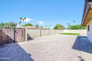 1922 E Laguna Dr, Tempe, AZ 85282 - Photo 44