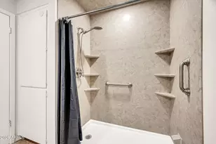 1922 E Laguna Dr, Tempe, AZ 85282 - Photo 26