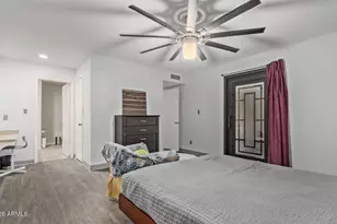 1922 E Laguna Dr, Tempe, AZ 85282 - Photo 16