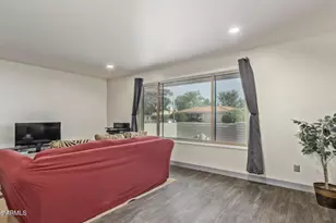 1922 E Laguna Dr, Tempe, AZ 85282 - Photo 6