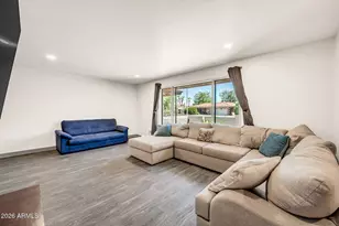 1922 E Laguna Dr, Tempe, AZ 85282 - Photo 6