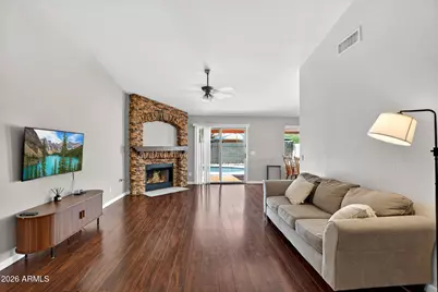 512 E Monterey Street, Chandler, AZ 85225 - Photo 10