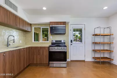 3412 E Turney Avenue, Phoenix, AZ 85018 - Photo 10