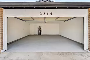 2214 S Cottonwood Dr, Tempe, AZ 85282 - Photo 54