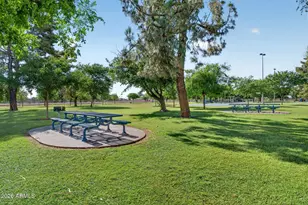2214 S Cottonwood Dr, Tempe, AZ 85282 - Photo 66