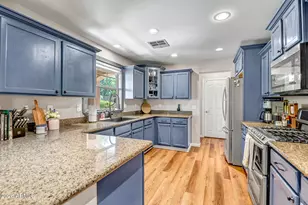 2563 E Bart St, Gilbert, AZ 85295 - Photo 8