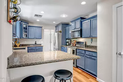2563 E Bart Street, Gilbert, AZ 85295 - Photo 4