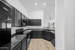 5853 W Seldon Ln, Glendale, AZ 85302 - Photo 8