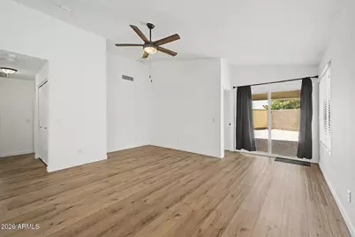 5853 W Seldon Lane, Glendale, AZ 85302 - Photo 8