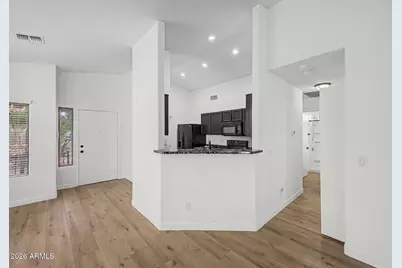 5853 W Seldon Lane, Glendale, AZ 85302 - Photo 10