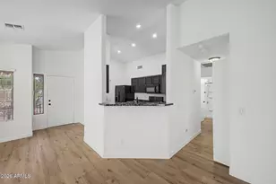 5853 W Seldon Ln, Glendale, AZ 85302 - Photo 10