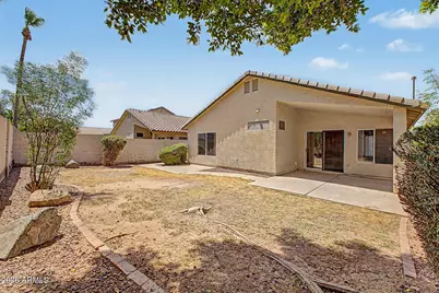 685 E Cantebria Drive, Gilbert, AZ 85296 - Photo 24