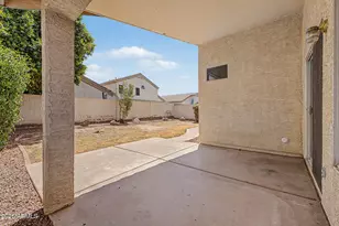 685 E Cantebria Dr, Gilbert, AZ 85296 - Photo 26