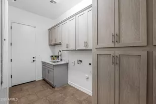 2282 E Tomahawk Dr, Gilbert, AZ 85298 - Photo 34