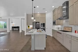 2282 E Tomahawk Dr, Gilbert, AZ 85298 - Photo 8