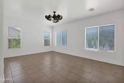 2282 E Tomahawk Drive, Gilbert, AZ 85298 - Photo 18