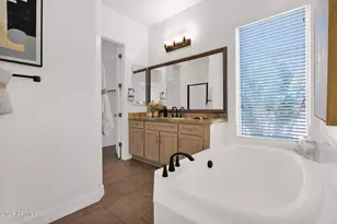 2282 E Tomahawk Dr, Gilbert, AZ 85298 - Photo 14