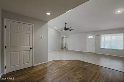 18626 N 29th Place, Phoenix, AZ 85050 - Photo 8