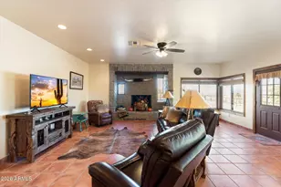 501 S Saguaro Dr, Wickenburg, AZ 85390 - Photo 10