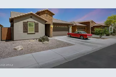 19560 W Valle Vista Way, Litchfield Park, AZ 85340 - Photo 2