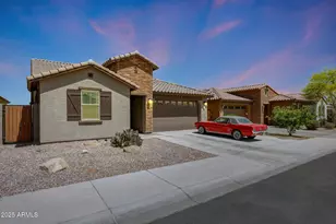 19560 W Valle Vista Way, Litchfield Park, AZ 85340 - Photo 2