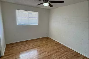 10831 N 18th Ave, Phoenix, AZ 85029 - Photo 2