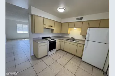 10831 N 18th Avenue #2, Phoenix, AZ 85029 - Photo 10