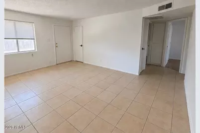 10831 N 18th Avenue #2, Phoenix, AZ 85029 - Photo 6