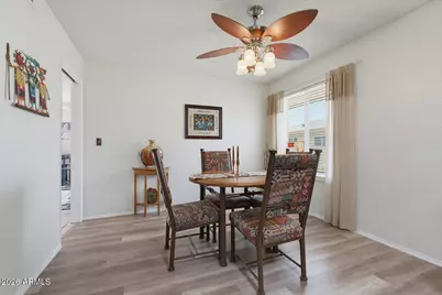 10611 W Saratoga Circle, Sun City, AZ 85351 - Photo 8