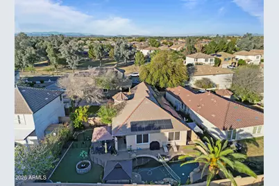 17239 W Ironwood Street, Surprise, AZ 85388 - Photo 6