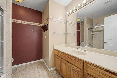 911 E Secretariat Drive, Tempe, AZ 85284 - Photo 28