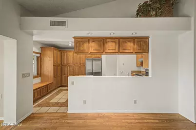 911 E Secretariat Drive, Tempe, AZ 85284 - Photo 16