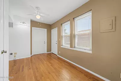 911 E Secretariat Drive, Tempe, AZ 85284 - Photo 28