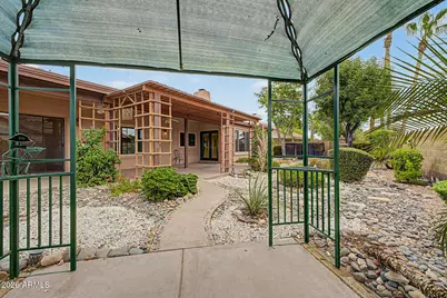 911 E Secretariat Drive, Tempe, AZ 85284 - Photo 36