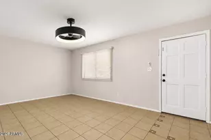 4212 W Vista Ave, Phoenix, AZ 85051 - Photo 10